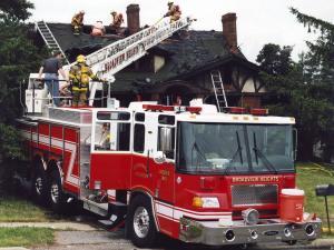 Spartan Gladiator Pierce Ladder Truck '2009